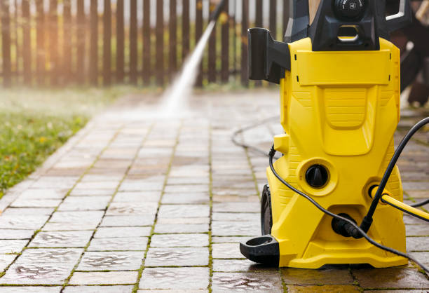 Best Gutter Cleaning  in Sackets Harbor, NY